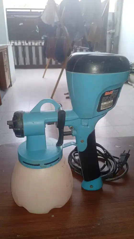 kompresor cat / alat untuk cat
