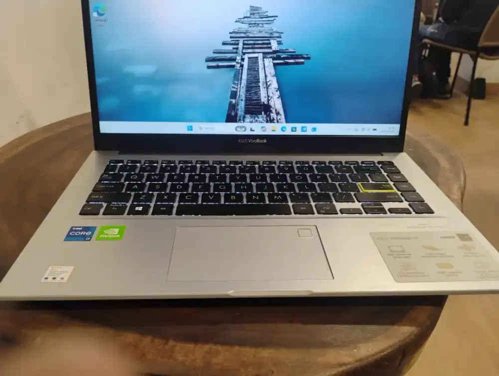Dijual Laptop Asus Vivobook 14  A413E Core i7 gen11/Ram 8GB/512 GB SSD
