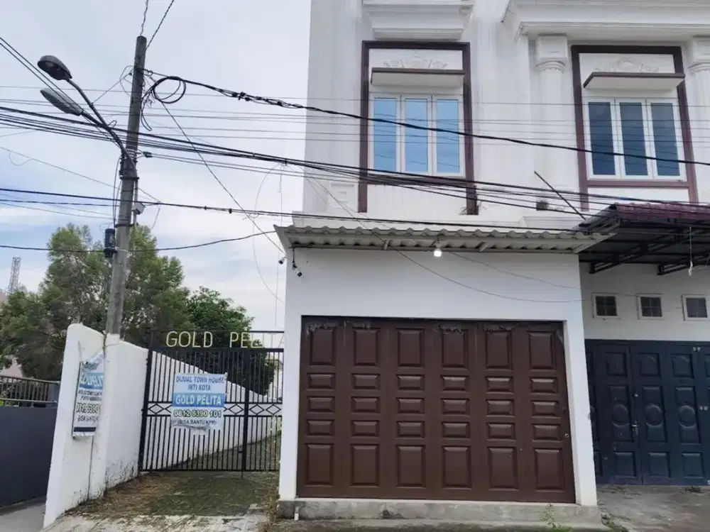 Dijual Rumah Beserta Isi di Gold Pelita Jalan Pelita II Sidodame