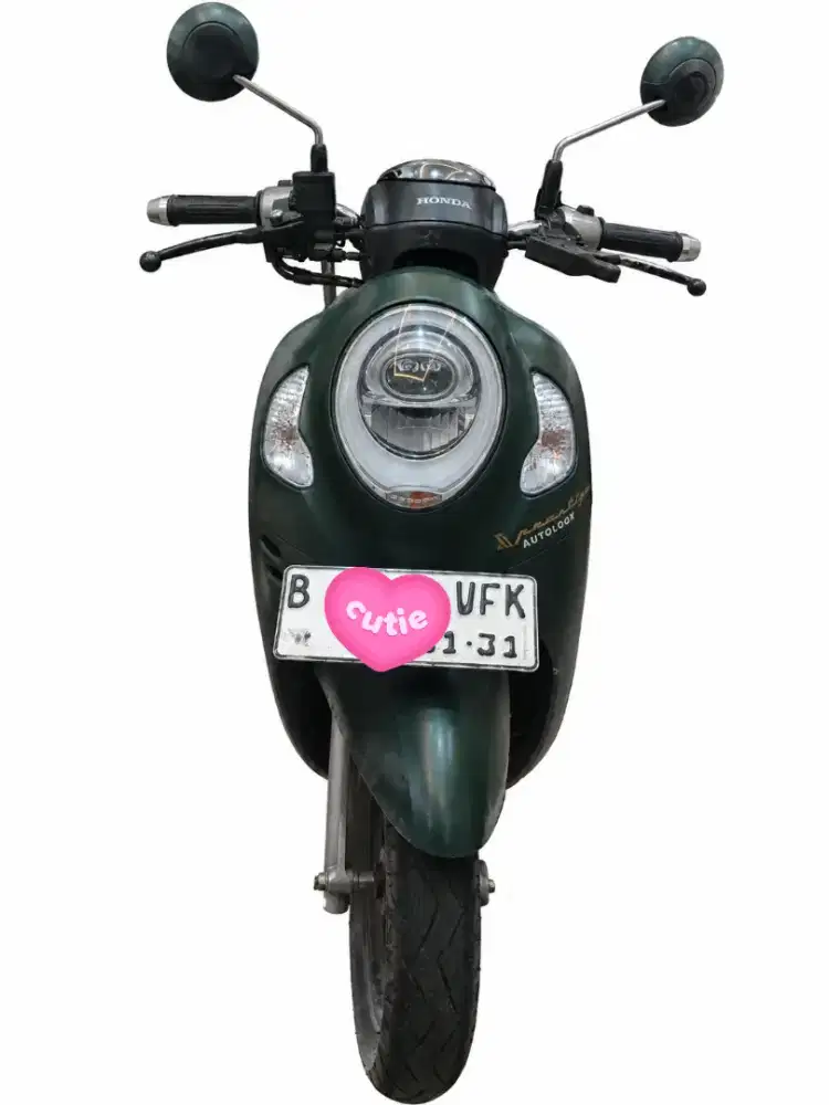 DIJUAL HONDA SCOOPY PRESTIGE 2022 KEYLESS – PAJAK AKTIF