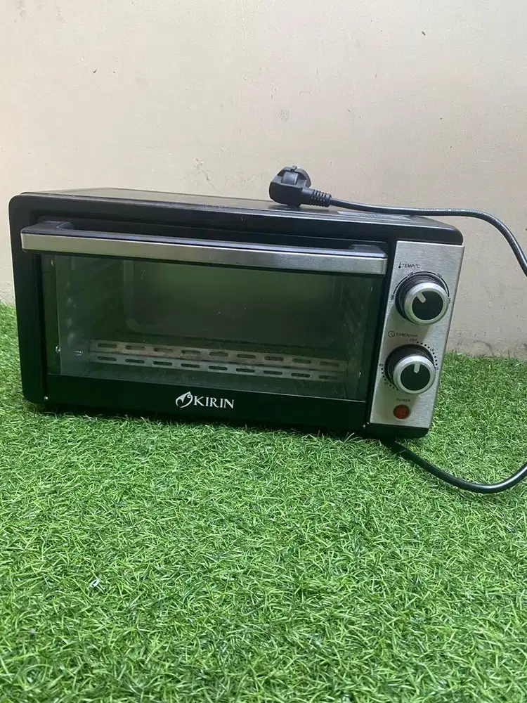 Oven KIRIN kapasitas 10L