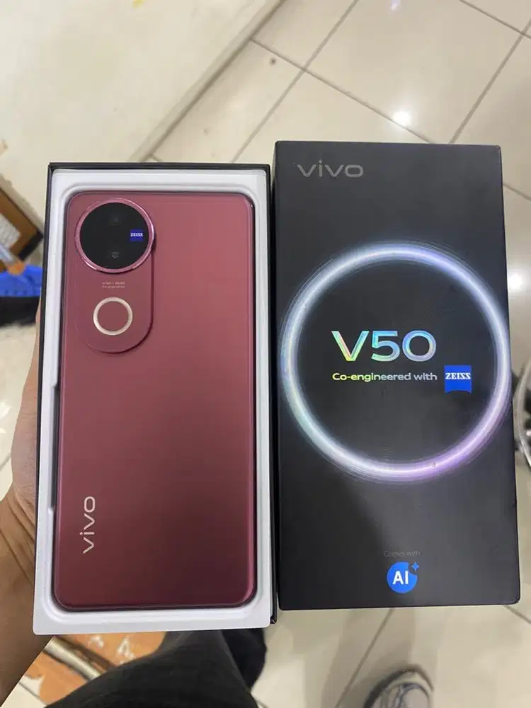 Vivo v50 12/256