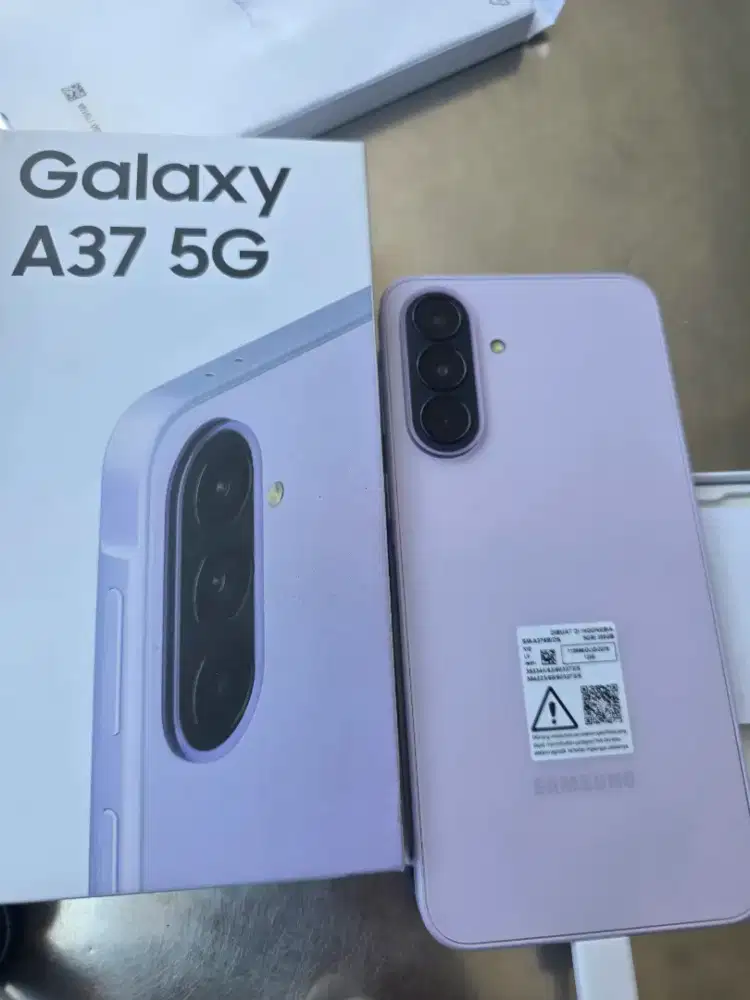 Samsung A37 5G. 8/256
