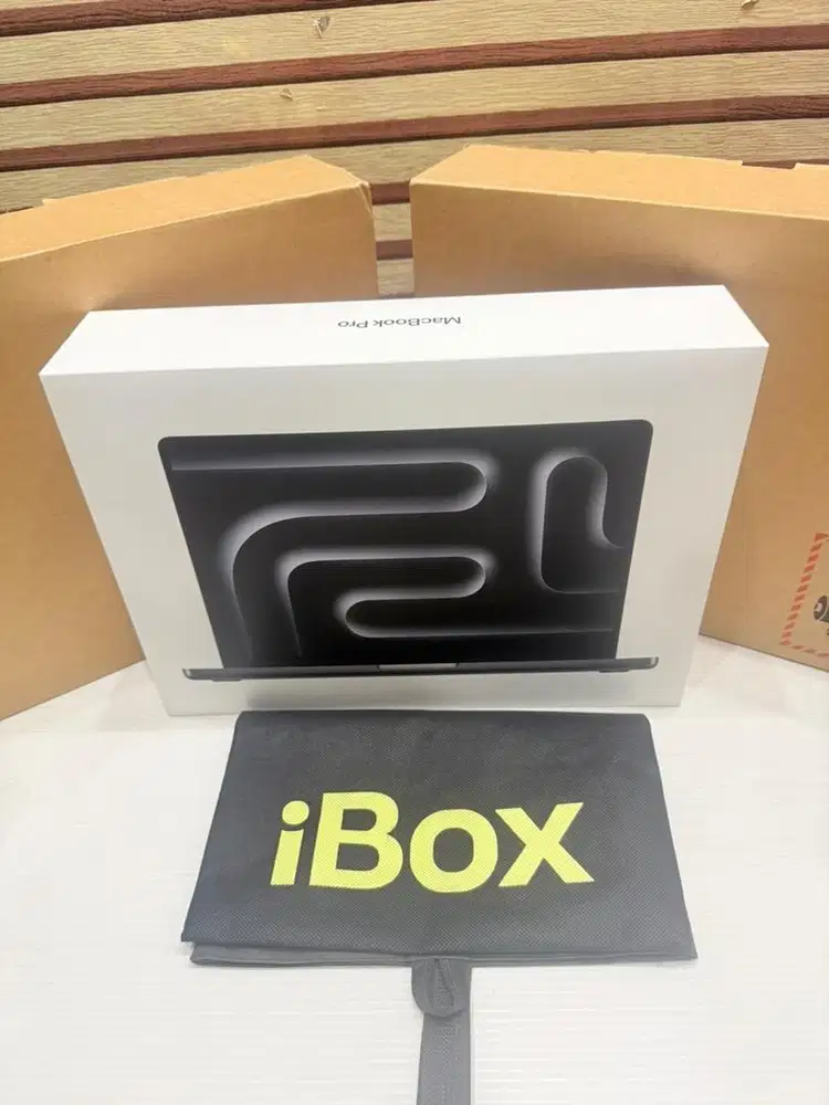 Macbook Pro M5 14_inch 24/1TB Baru segel New BNIB Garansi Resmi iBox