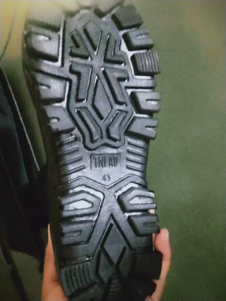 Sepatu PDL uk. 43
