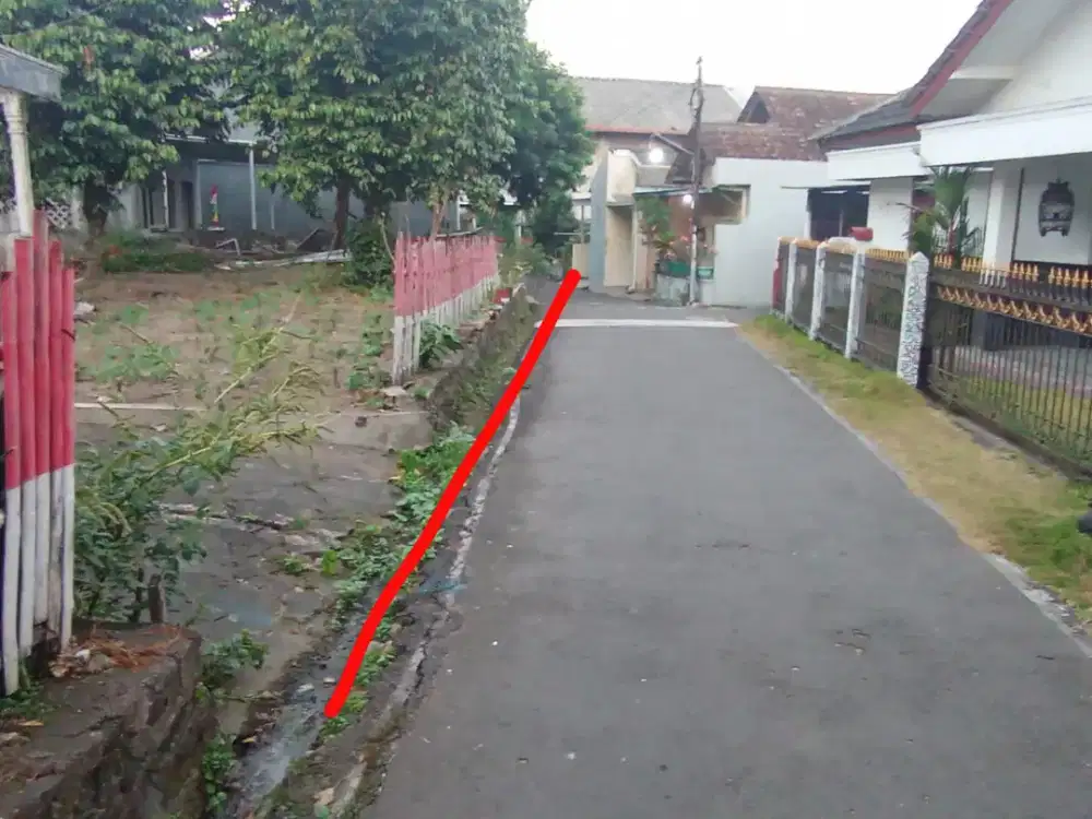 Tanah dekat jalan damai dekat jalak Kaliurang KM 8' Sleman