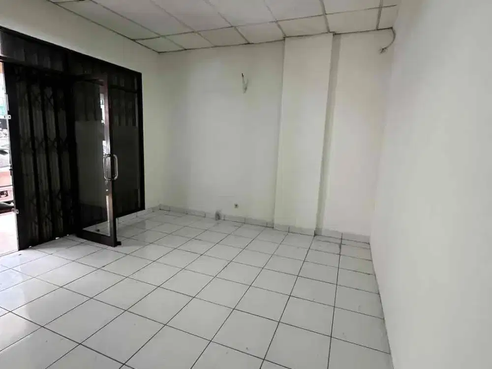 Disewakan ruko 3 lantai siap pakai dekat mal & akses tol di artha gading niaga kelapa gading