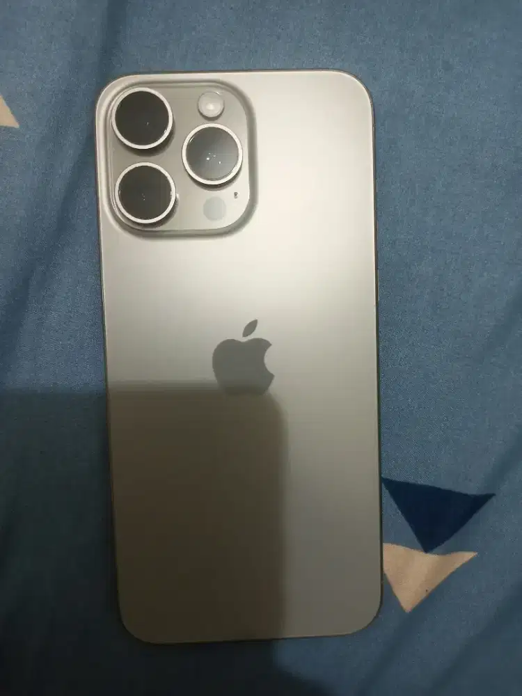 Iphone 15 PM 512gb