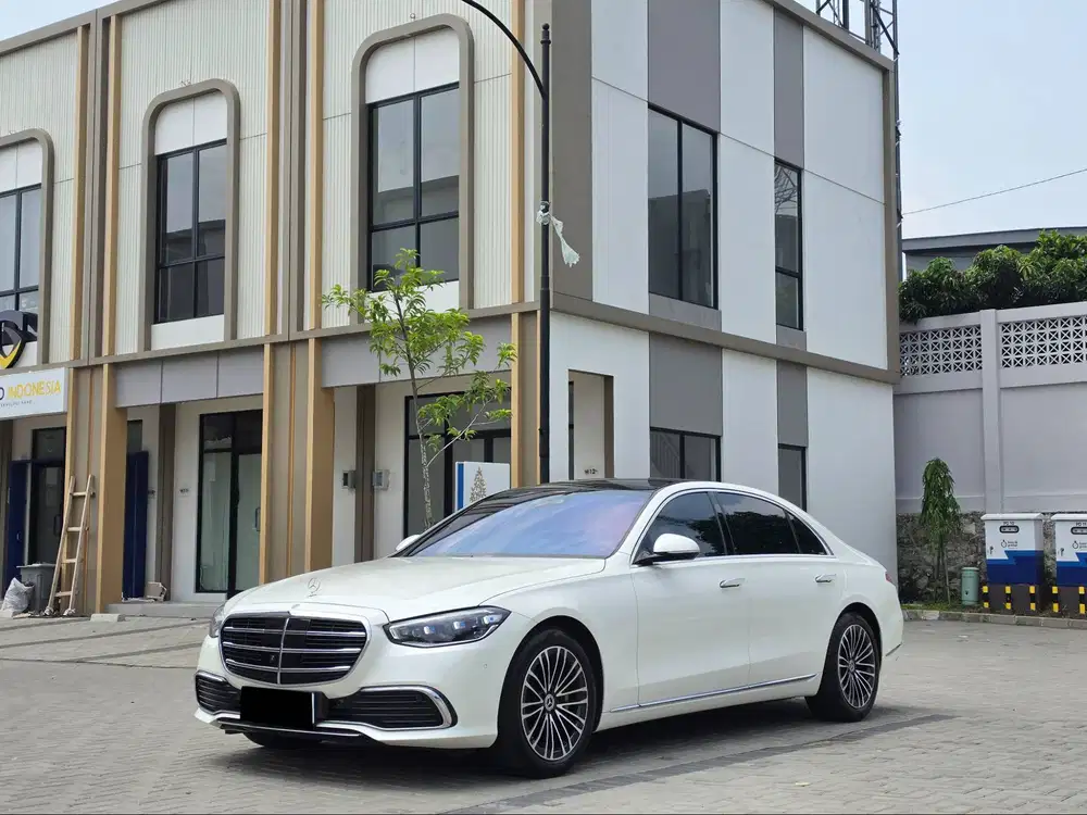 Bunga 4.5% Odo 3rb AGUSTUS 2027 S450L 2022 S450 2022 S 450 Luxury 2022