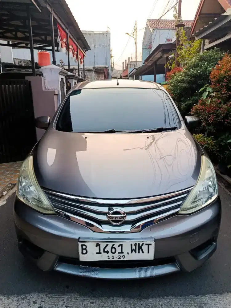 Nissan New GL 2014 AT Istimewa