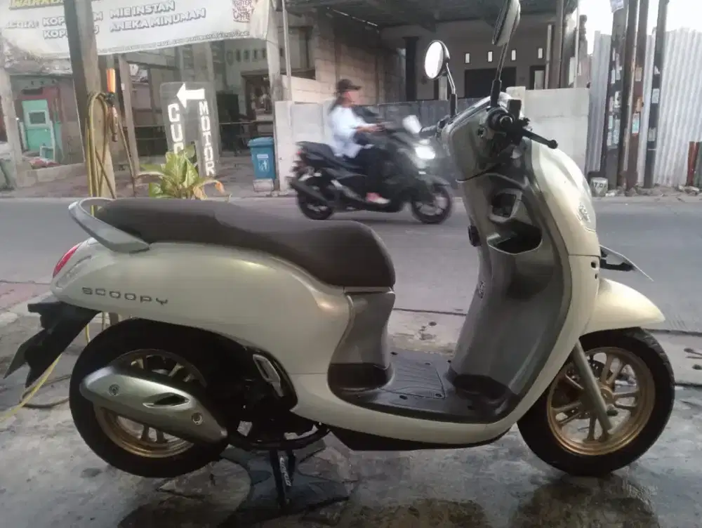 Honda Scoopy tahun 2021 keyles
