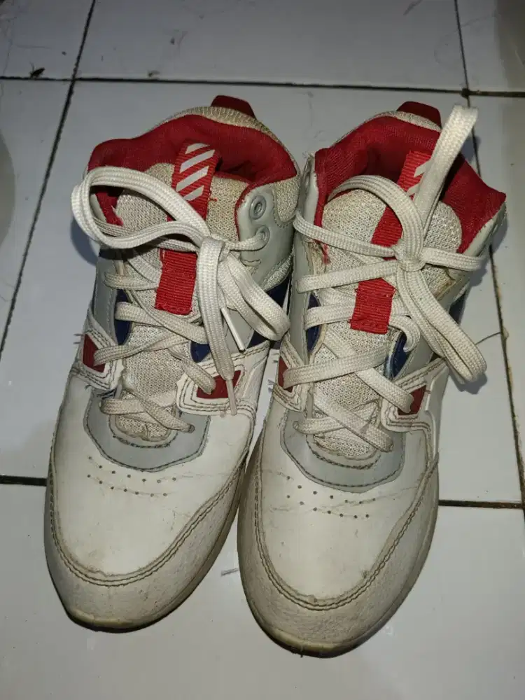 Dijual Sepatu Aerostreet size 37