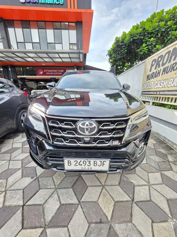 Toyota Fortuner GR Sport 2.8L Diesel A/T 2023