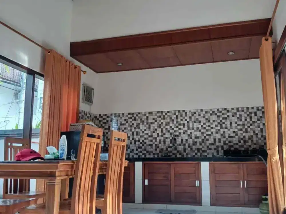 house Kerobokan bali for rental yearly