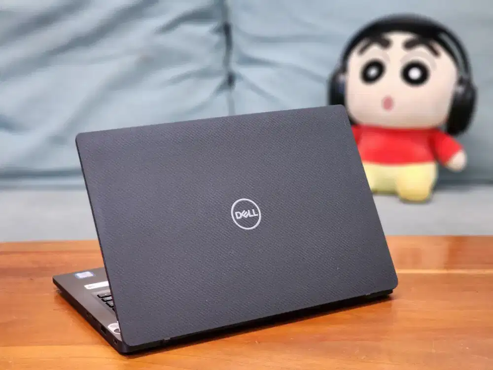 DELL 7300 Bezelless i5 Gen 8 IPS FHD Carbon Casing Slim Muluss