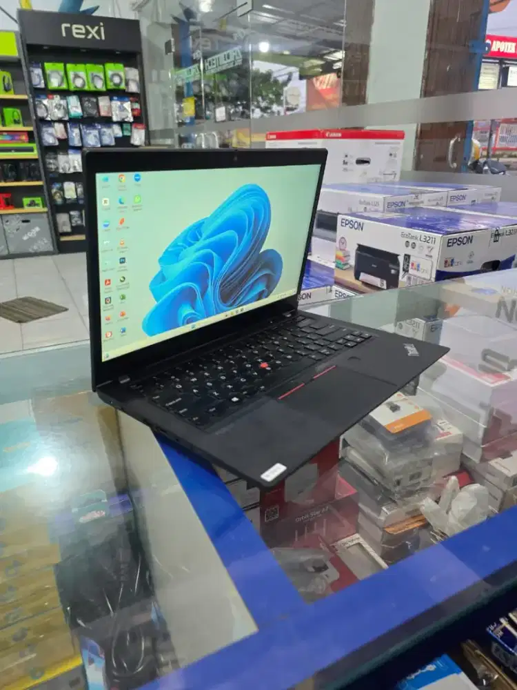 LAPTOP LENOVO THINKPAD I7 GEN11 RAM 16GB SSD 256GB TOUCHSCREEN