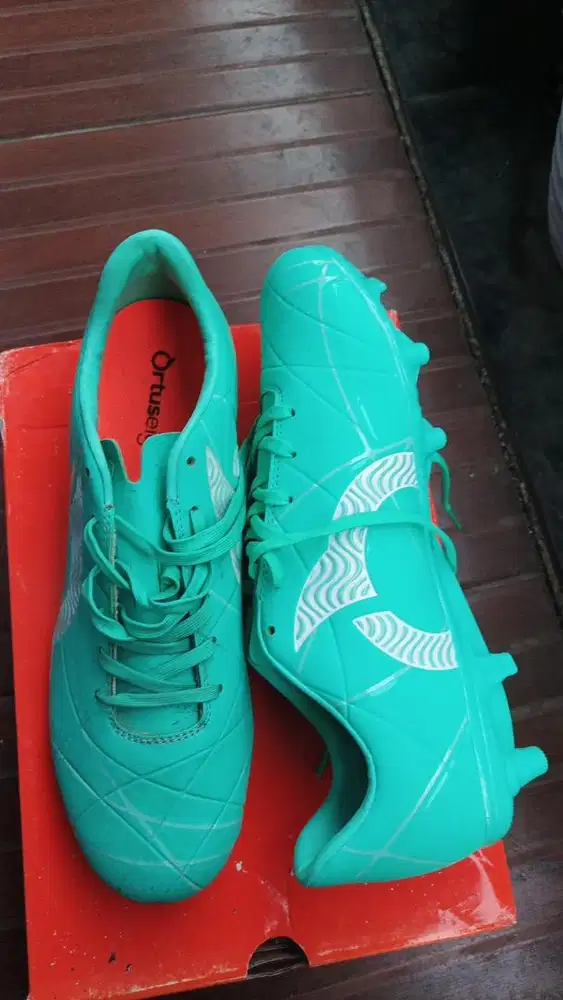 Fs Sepatu Bola Ortus Zenith FG Aqua/White Uk.42