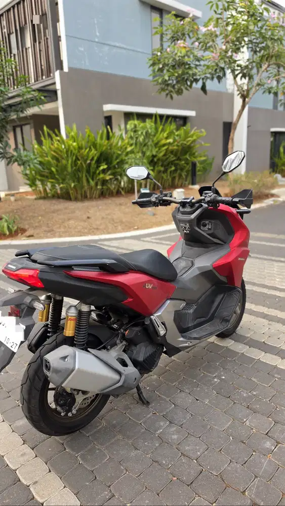 Honda ADV 160 ABS 2022 | Tangan Pertama | KM 17rb | Pajak 10/2027