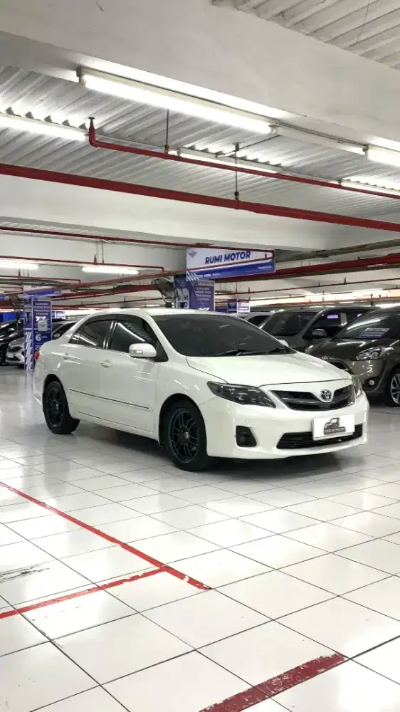 Toyota Altis V 2.0 AT 2010