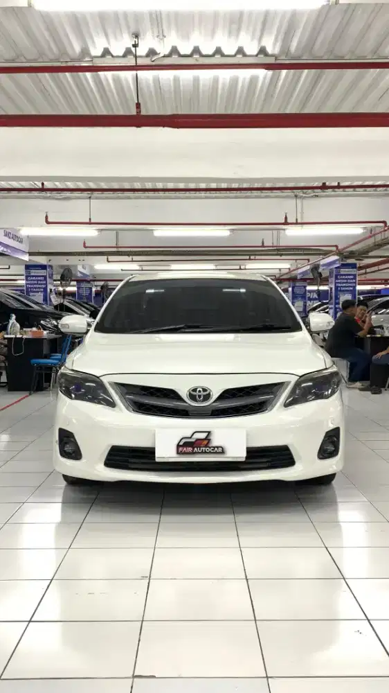 Toyota Altis V 2.0 AT 2010