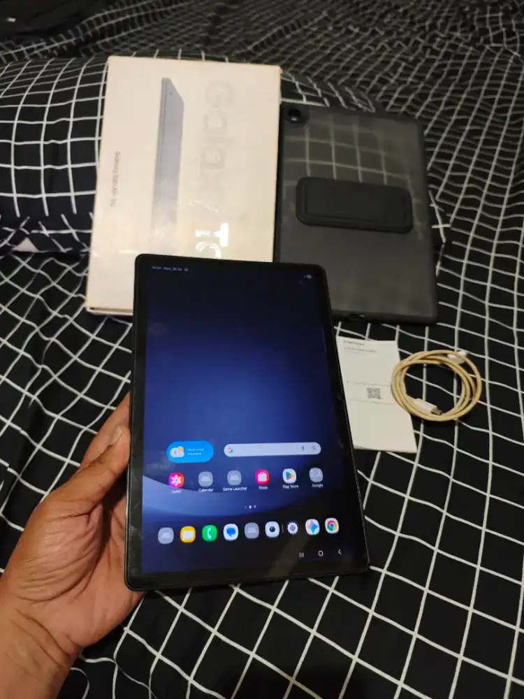 Samsung Tab A9+ 5g 8/128 wificell fullset bisa tt hp