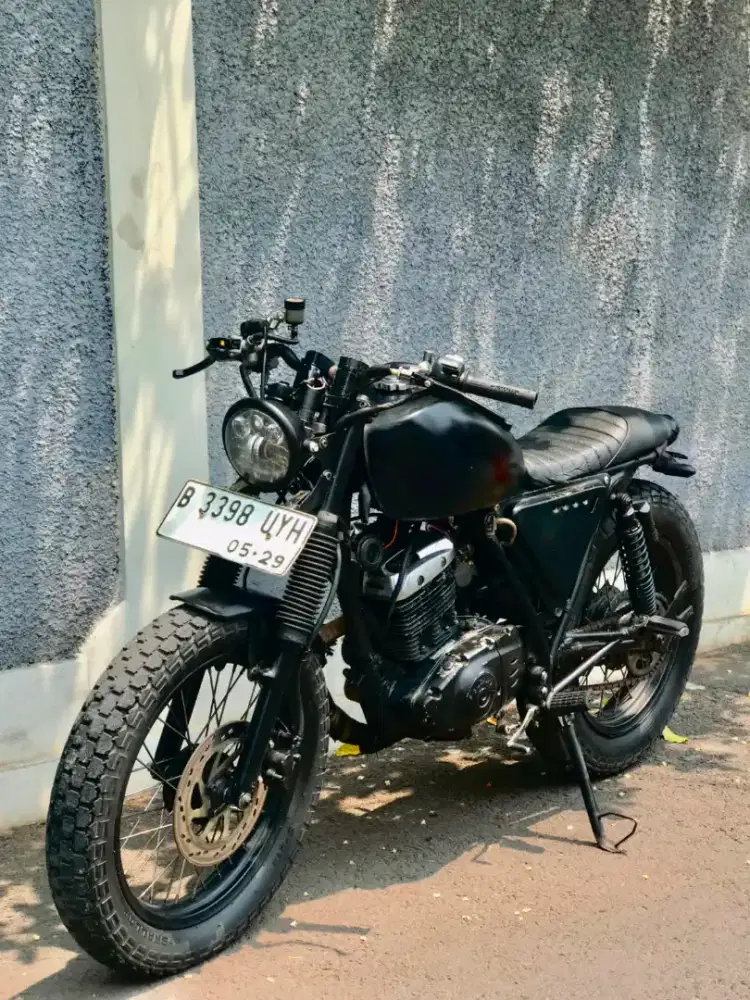 Custom Thunder 125