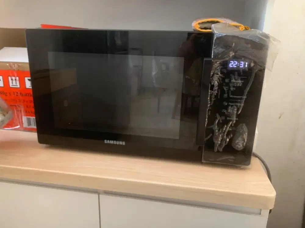 Microwave Samsung kondisi bagus banget Jual Cepat