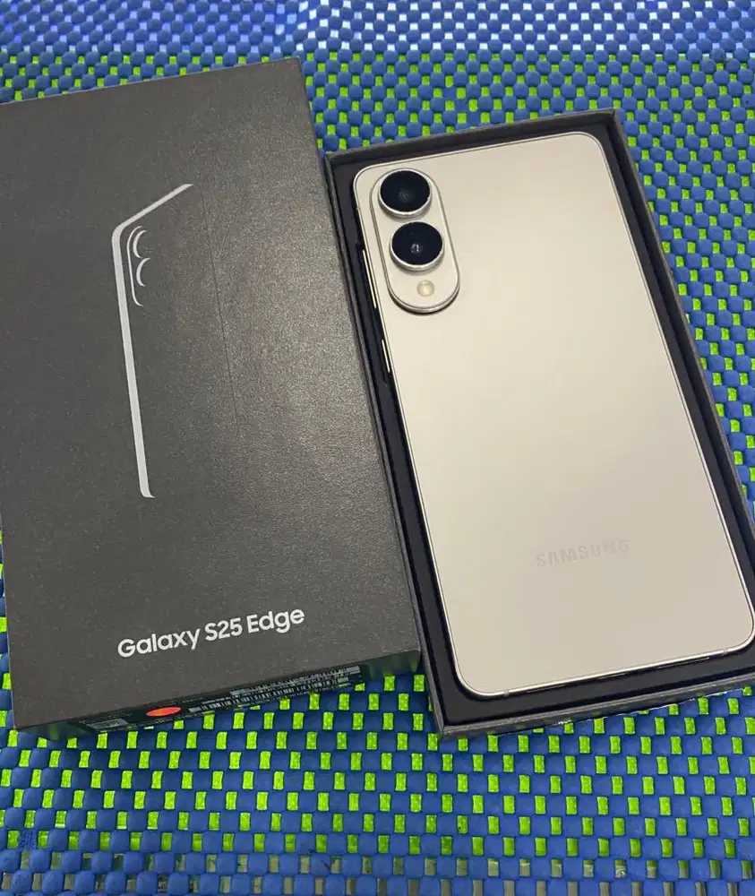 SAMSUNG S25 EDGE 256 SEIN MULUS BKN ULTRA