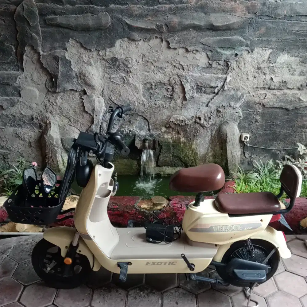 Sepeda listrik exotic Veloce V2 2024