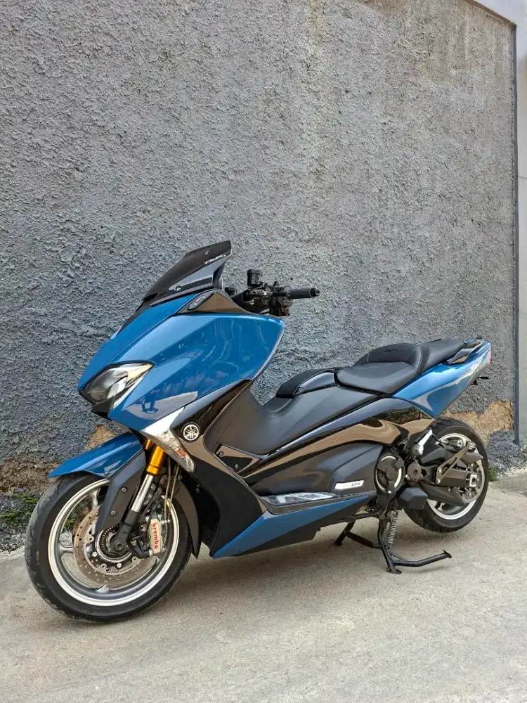 Yamaha tmax dx 2018