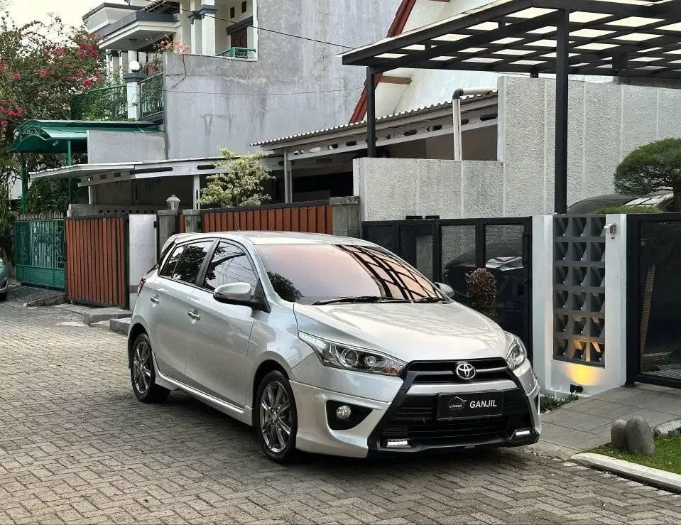 Toyota Yaris 2014 S TRD AT Matic Model 2015 Istimewa Low Km