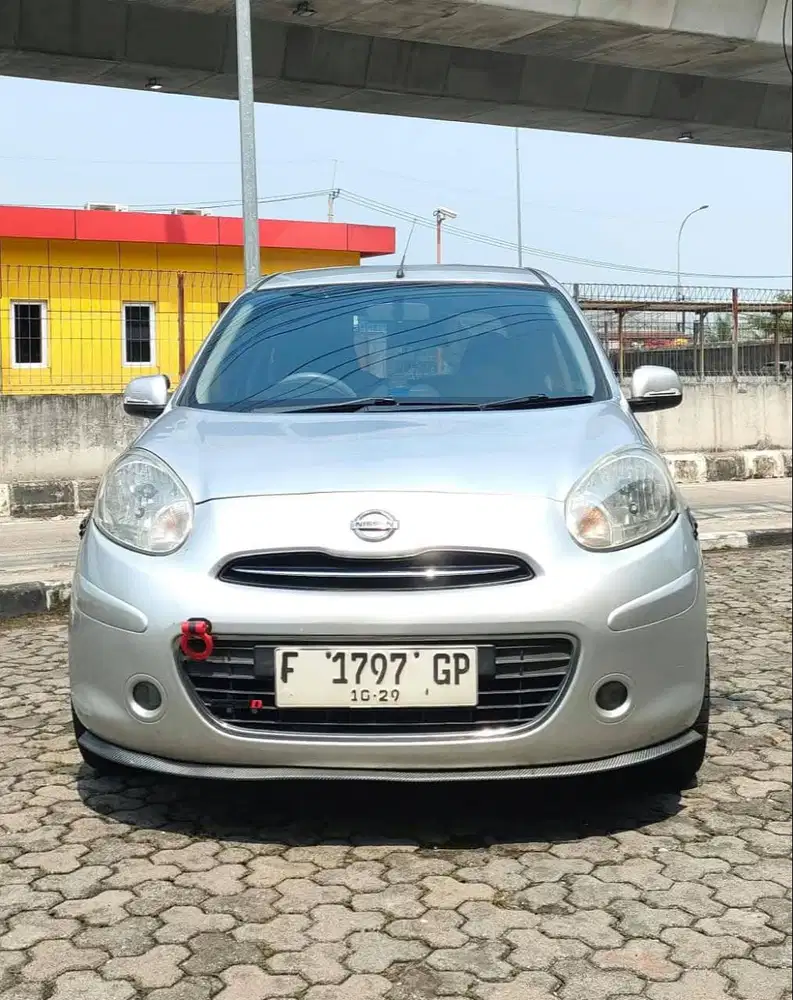 Nissan March L AT 1.2 Th 2012 Silver Bogor