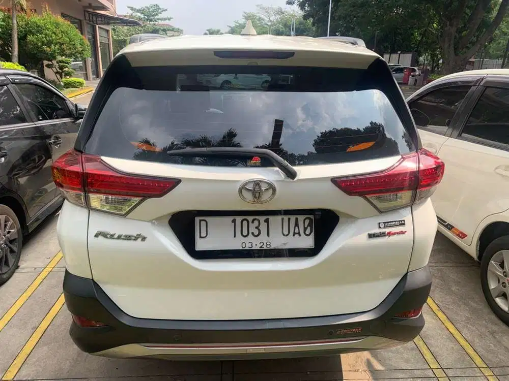 Toyota Rush TRD SPORTIVO AT 2018 Bensin