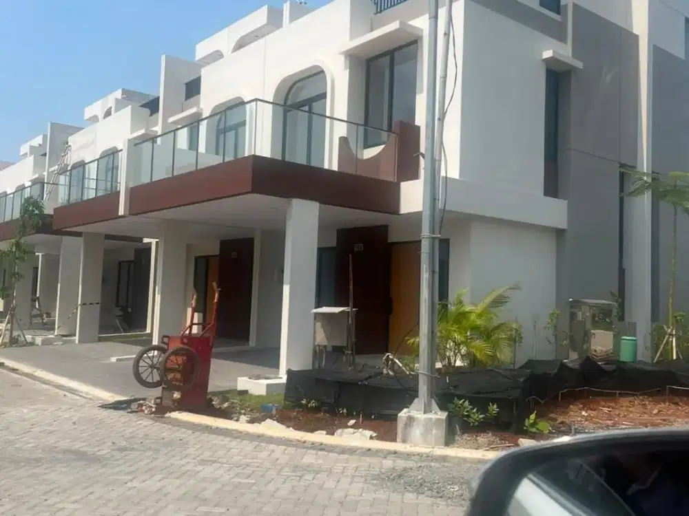 Dijual Cepat Rumah Pasadena Hoek Brand Newa PIK2  Minimalis Modern