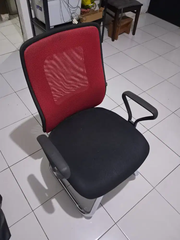 Kursi informa kantor atau belajar
