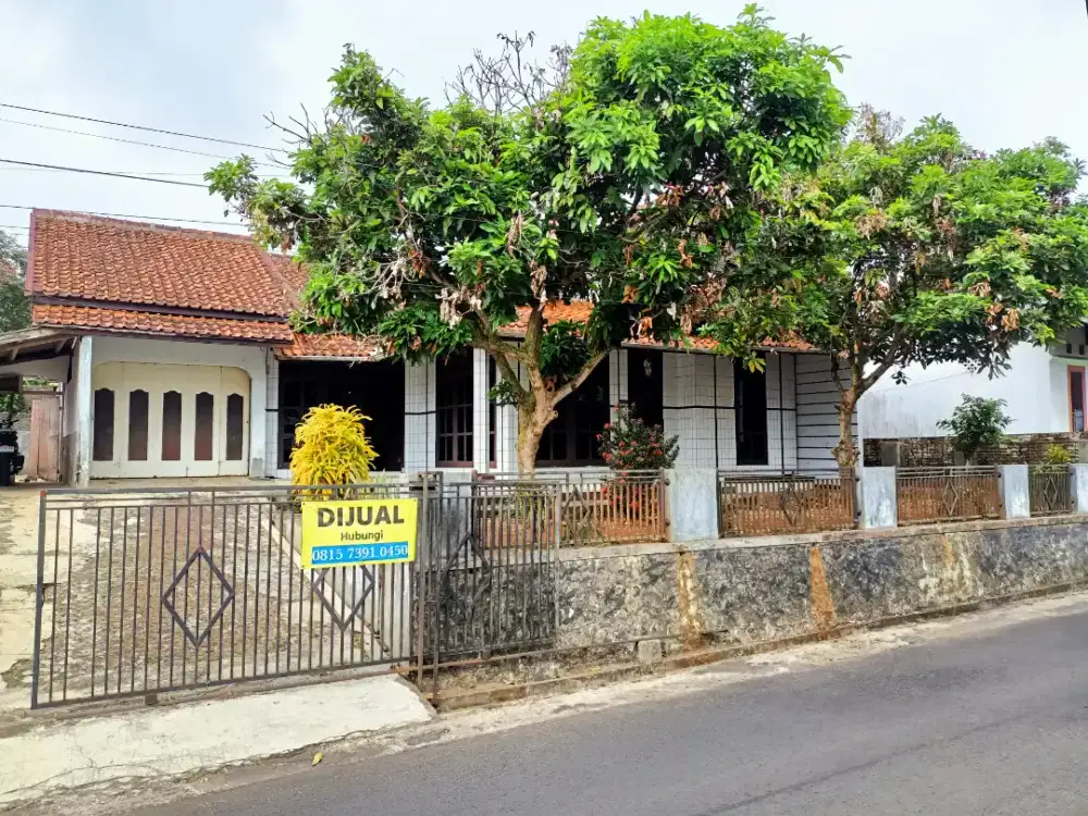 Dijual murah Rumah Nyaman di Kawali dekat jalan raya, Alun² dan Pasar