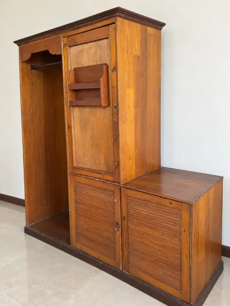 SEGERA DIJUAL! Lemari Kayu Lawas Multifungsi warna coklat