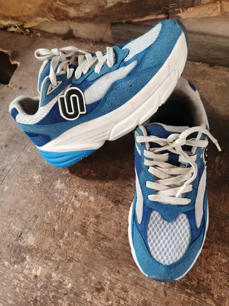 Jual Sepatu unerd x original size 42 bisa kirim bayar cod d tempat