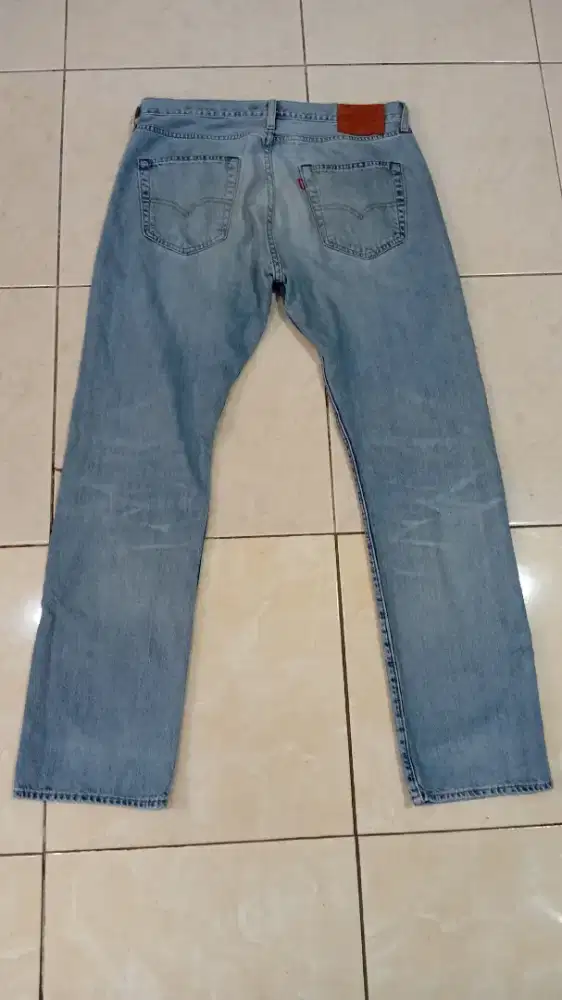 Celana Levi's 501 size 34 original