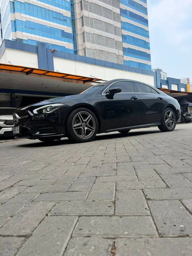 Mercedes-Benz CLA200 AMG Line 2023