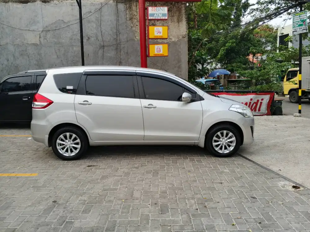 ERTIGA GL TH2014 LOW KM SERVICE RECORD SUZUKI