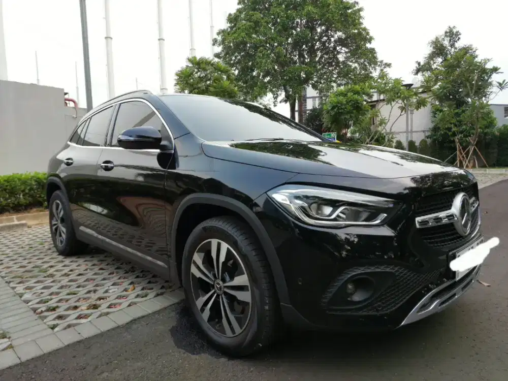 Mercedes-Benz GLA200 2020 Bensin
