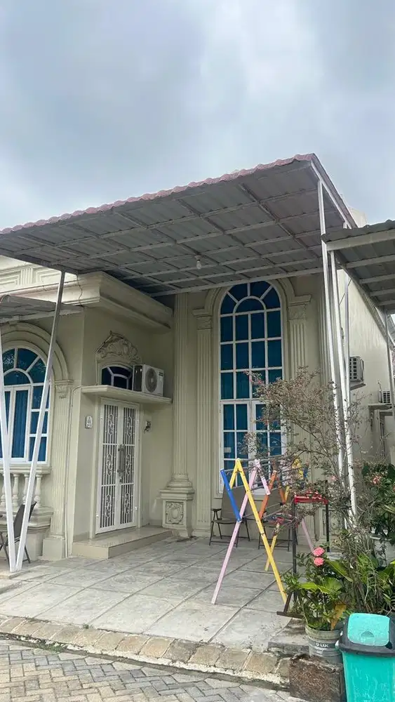 Dijual Rumah 100/160 Royal Platinum 2