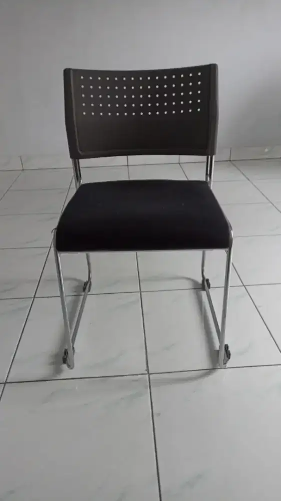 Kursi kantor / makan/ pesta dll. Merk chitose