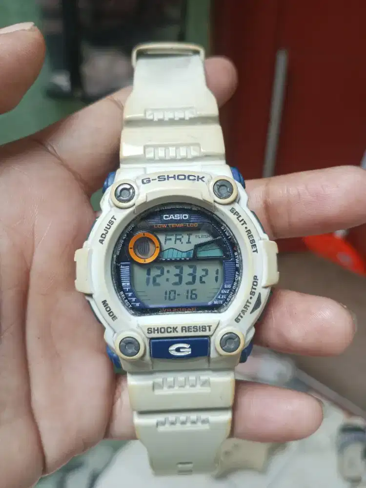 Casio G-Shock G7900 original.