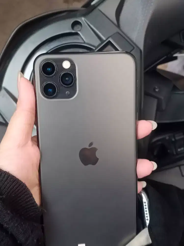 iPhone 11 promax 64gb