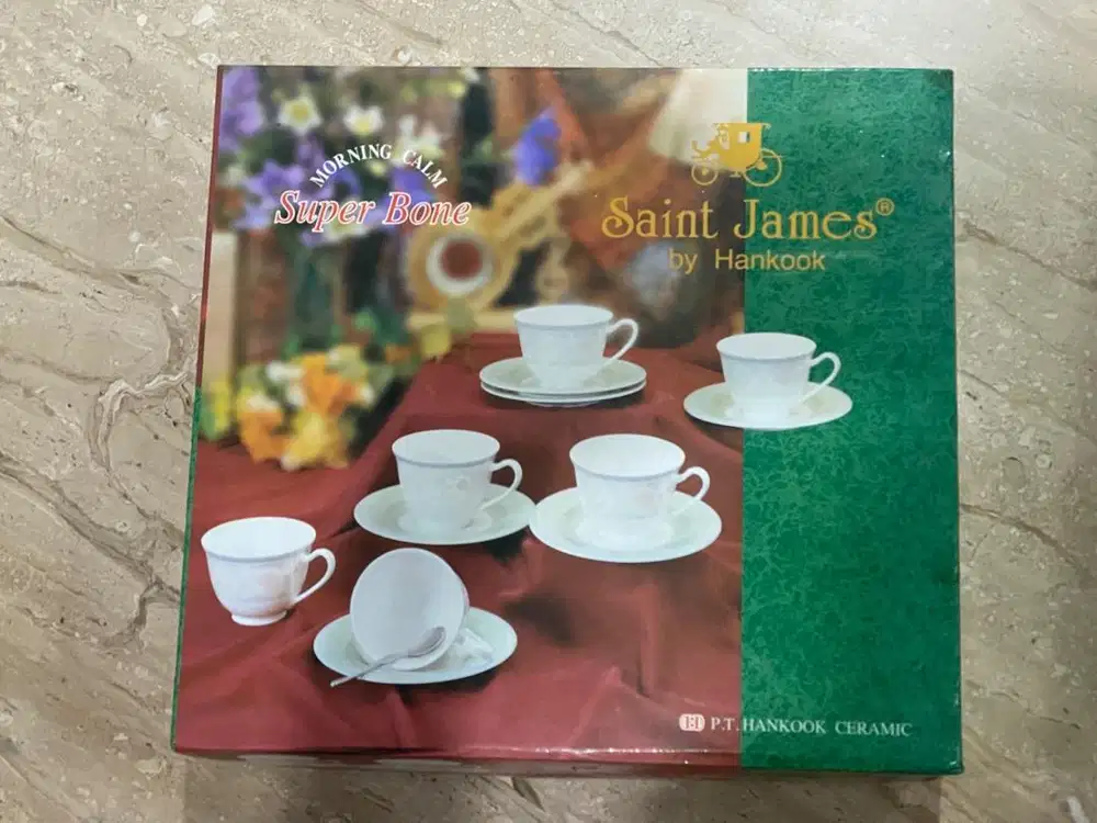 St James Classic Tea Set