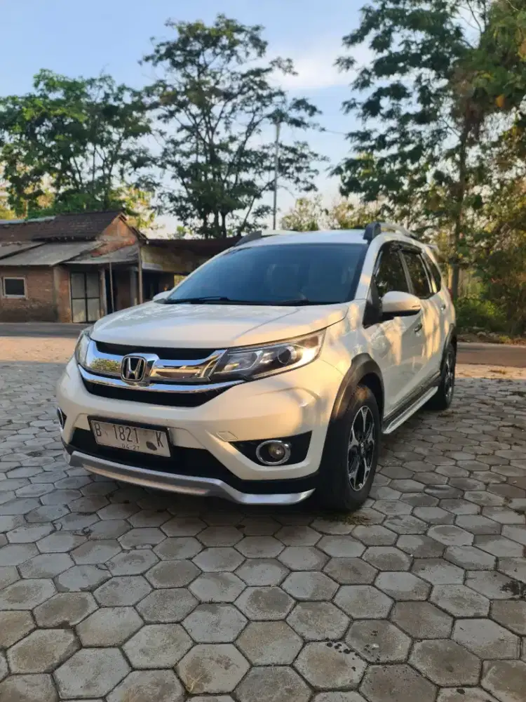 Honda BRV PRESTIGE METIC 2017
