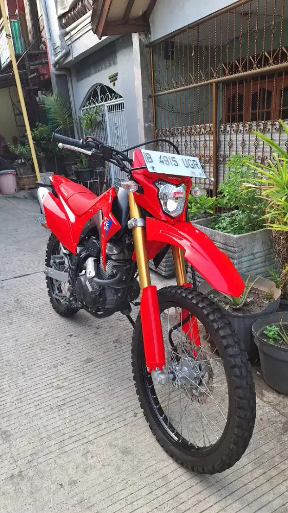 honda CRF tahun 2025