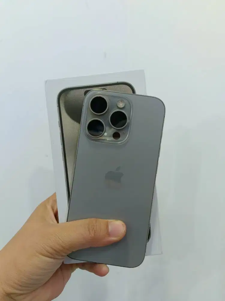 IPHONE 15 PRO 128GB SECOND IBOX